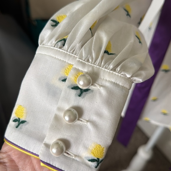 Marc Jacobs Embroidered Blouse Size 4 - Picture 2 of 9